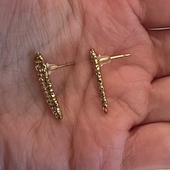 ⚡️Gold Diamond Feather Ear Climbers ⚡️ - Picture 5 of 6